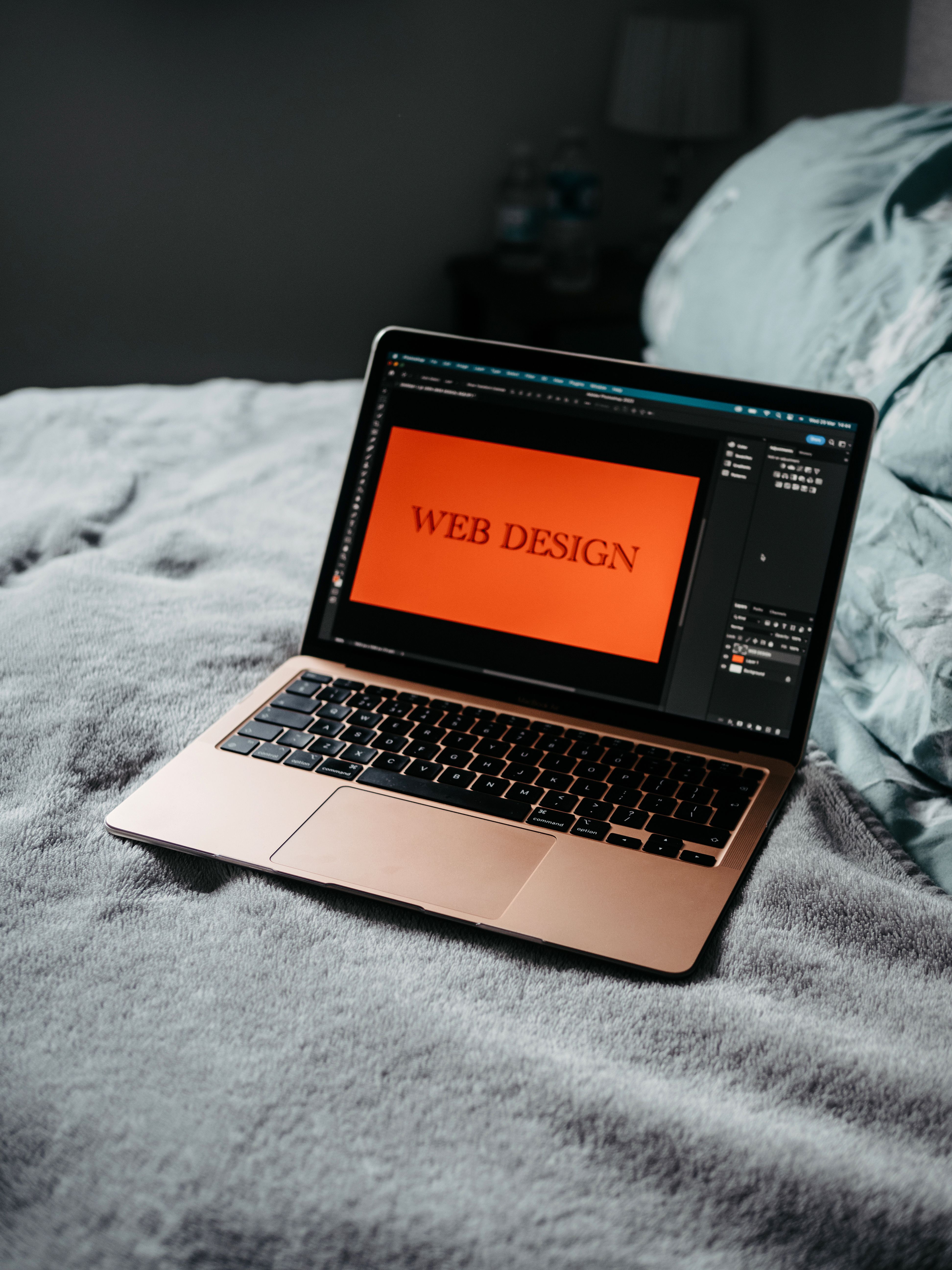 Thuê Thiết Kế Website Hay Dùng Website Có Sẵn? Nên Chọn Giải Pháp Nào?